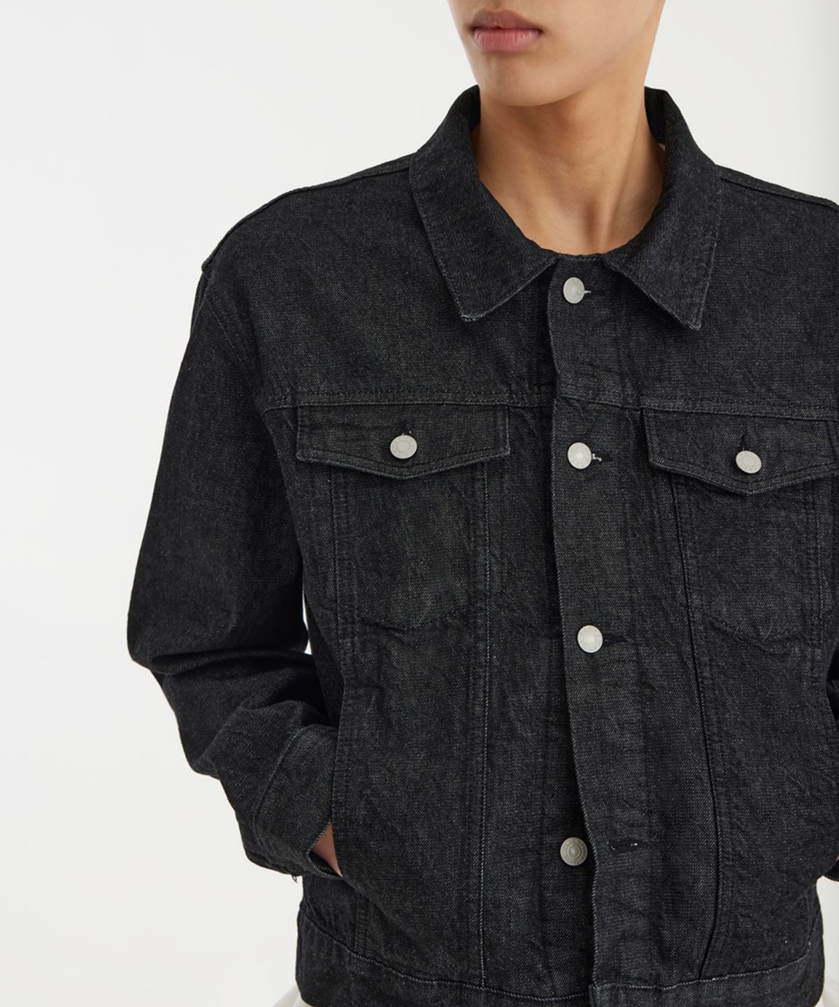 유스(YOUTH) Denim Trucker Jacket - Washed Black