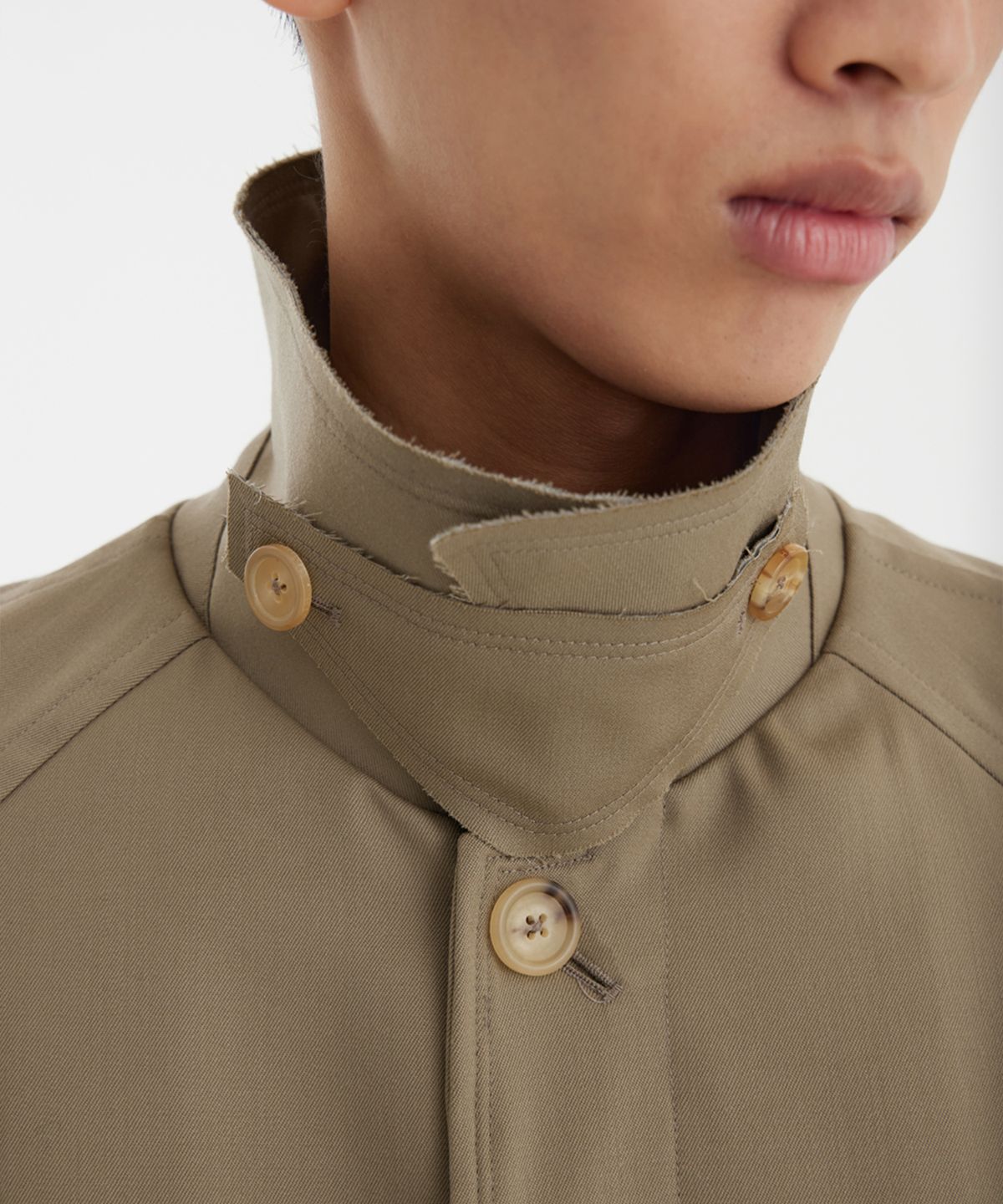 유스(YOUTH) Cut-Off Mac Coat - Beige