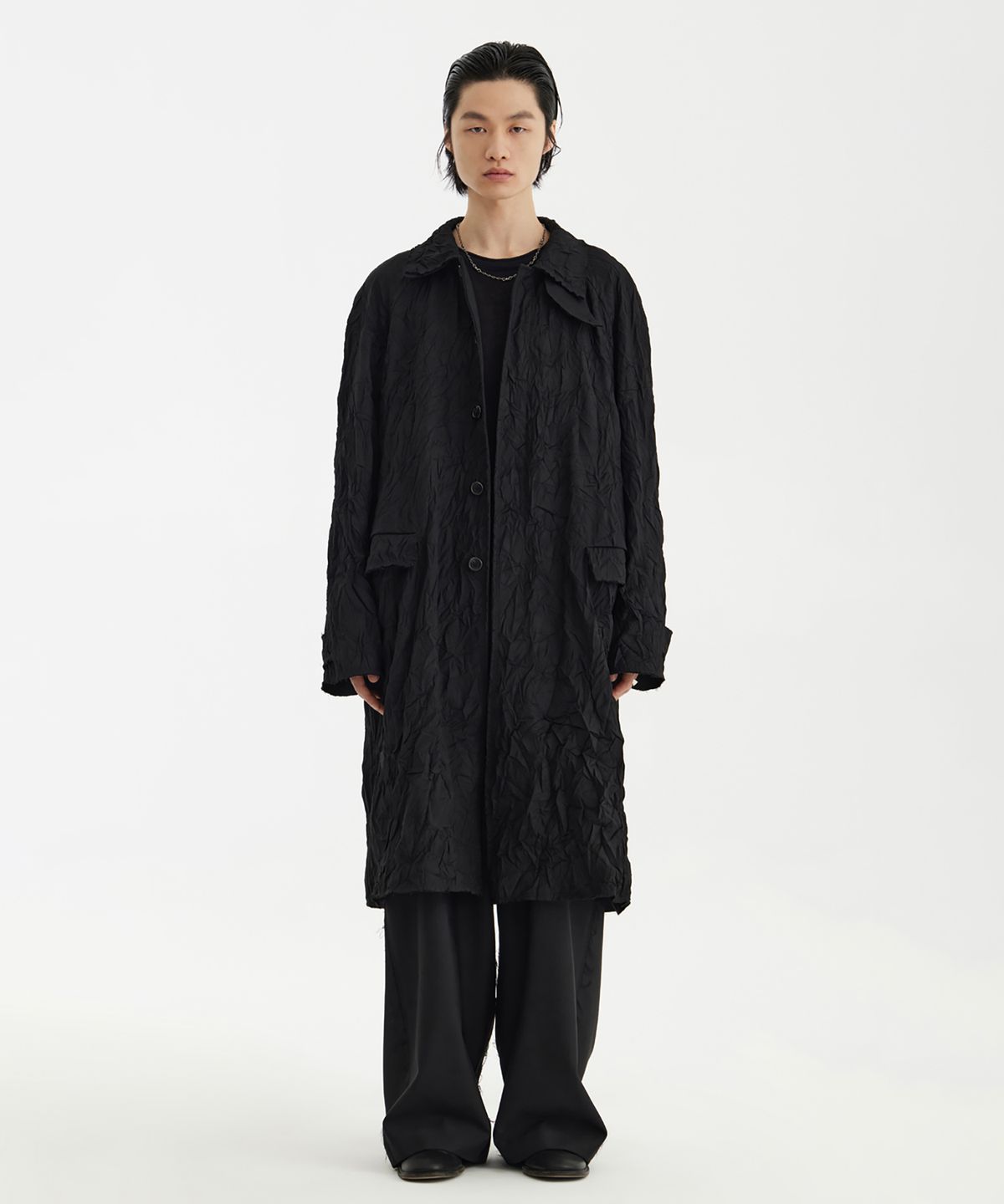 유스(YOUTH) Cut-Off Mac Coat - Black Creased