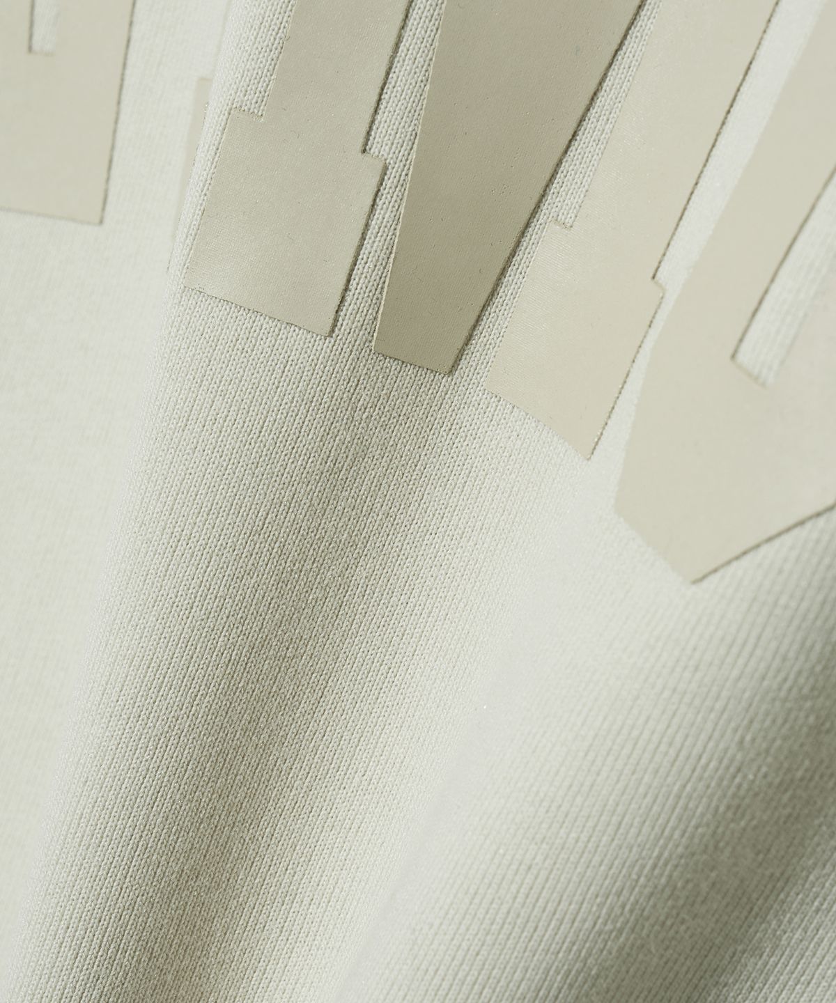 다이아몬드 레이라(DIAMOND LAYLA) LAMOUR Matte Printing PK Sweatshirt T86  Antique Sand