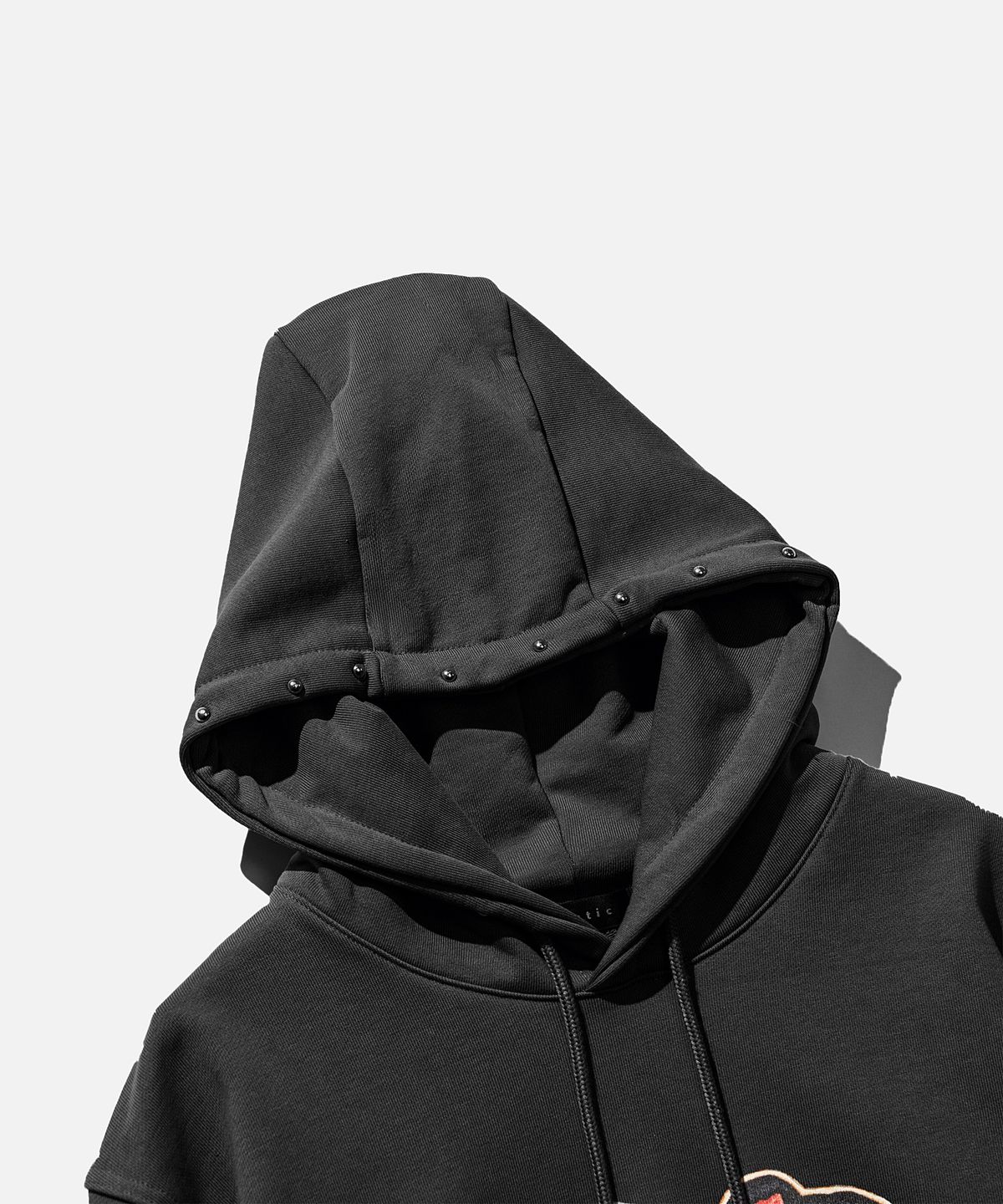 바스틱(VASTIC) 스터드 더블 스티치 후디_블랙