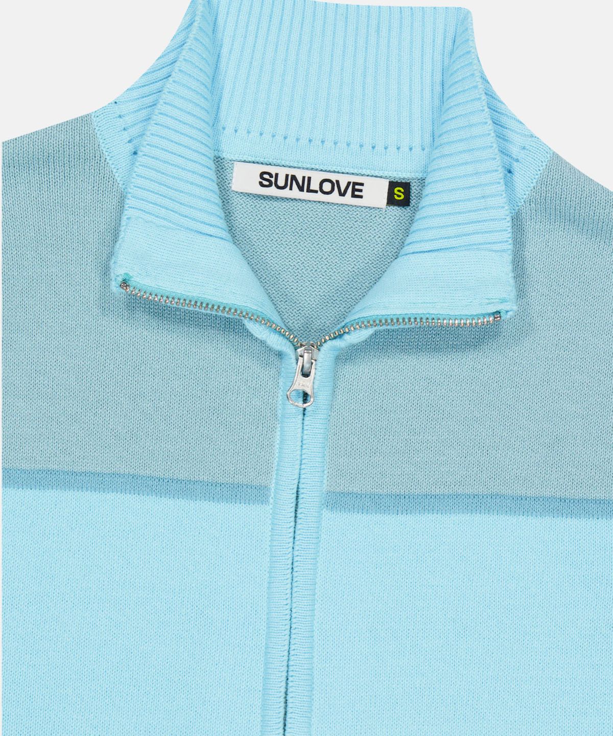 썬러브투어(SUNLOVETOUR) W High Neck Full Zip Knit Vest Light Blue