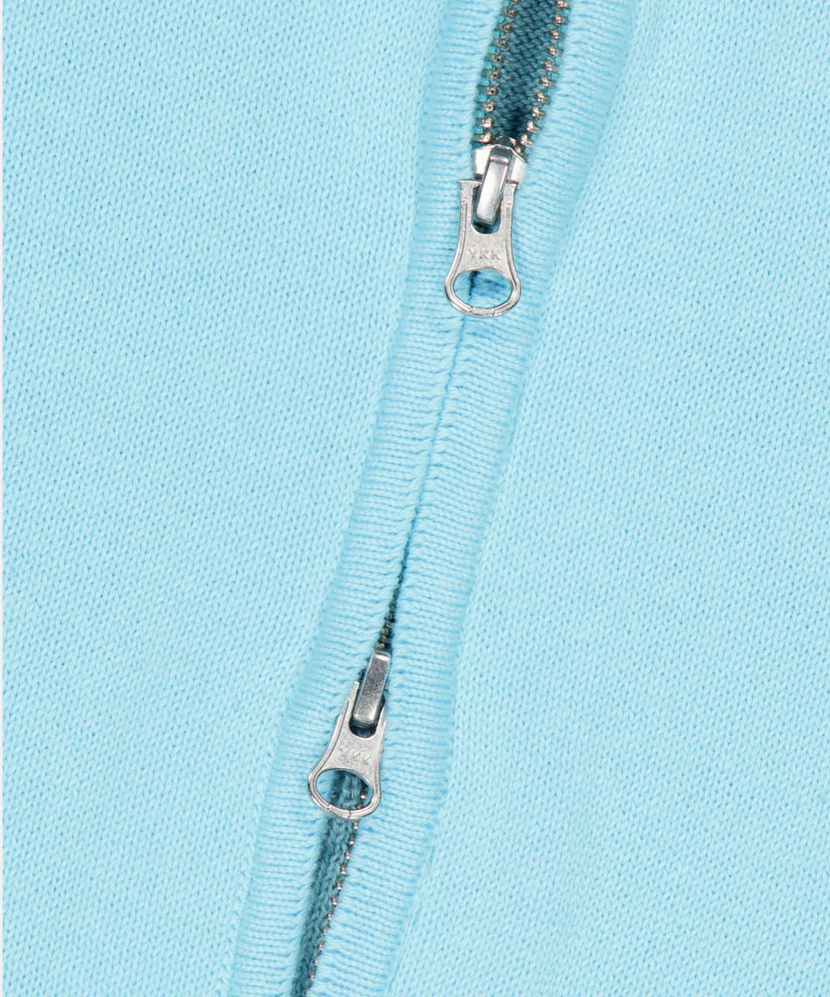 썬러브투어(SUNLOVETOUR) W High Neck Full Zip Knit Vest Light Blue