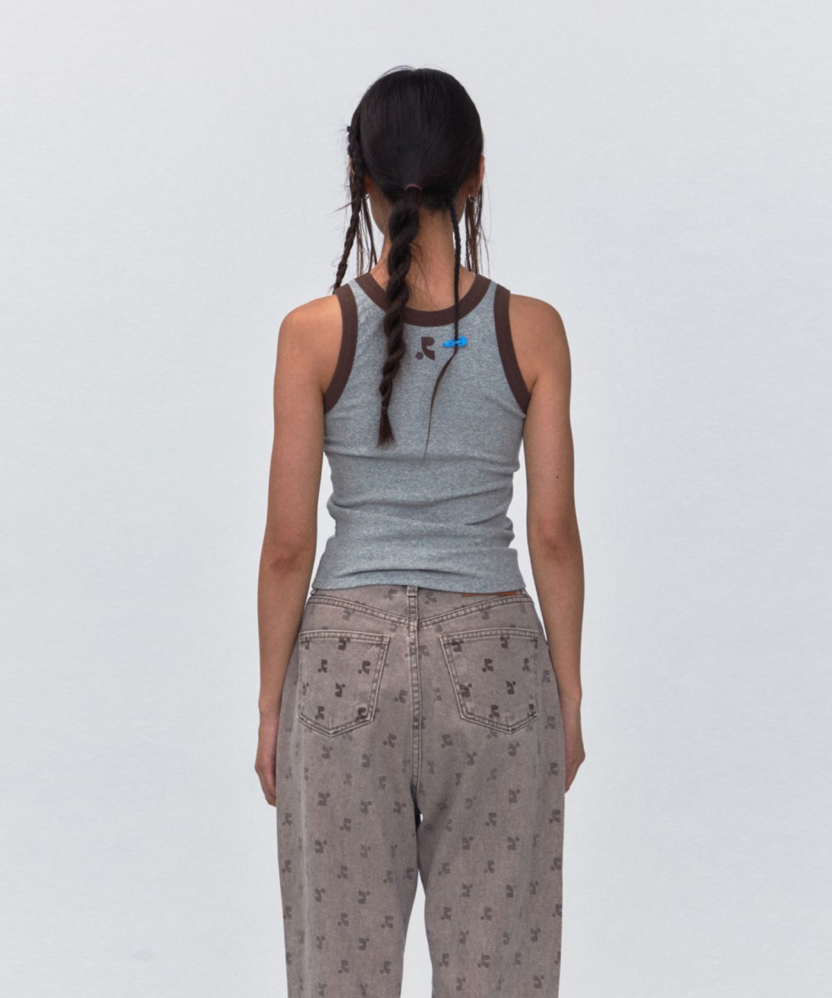 레스트앤레크레이션(REST&RECREATION) RR 22 SLEEVELESS TOP_GREY