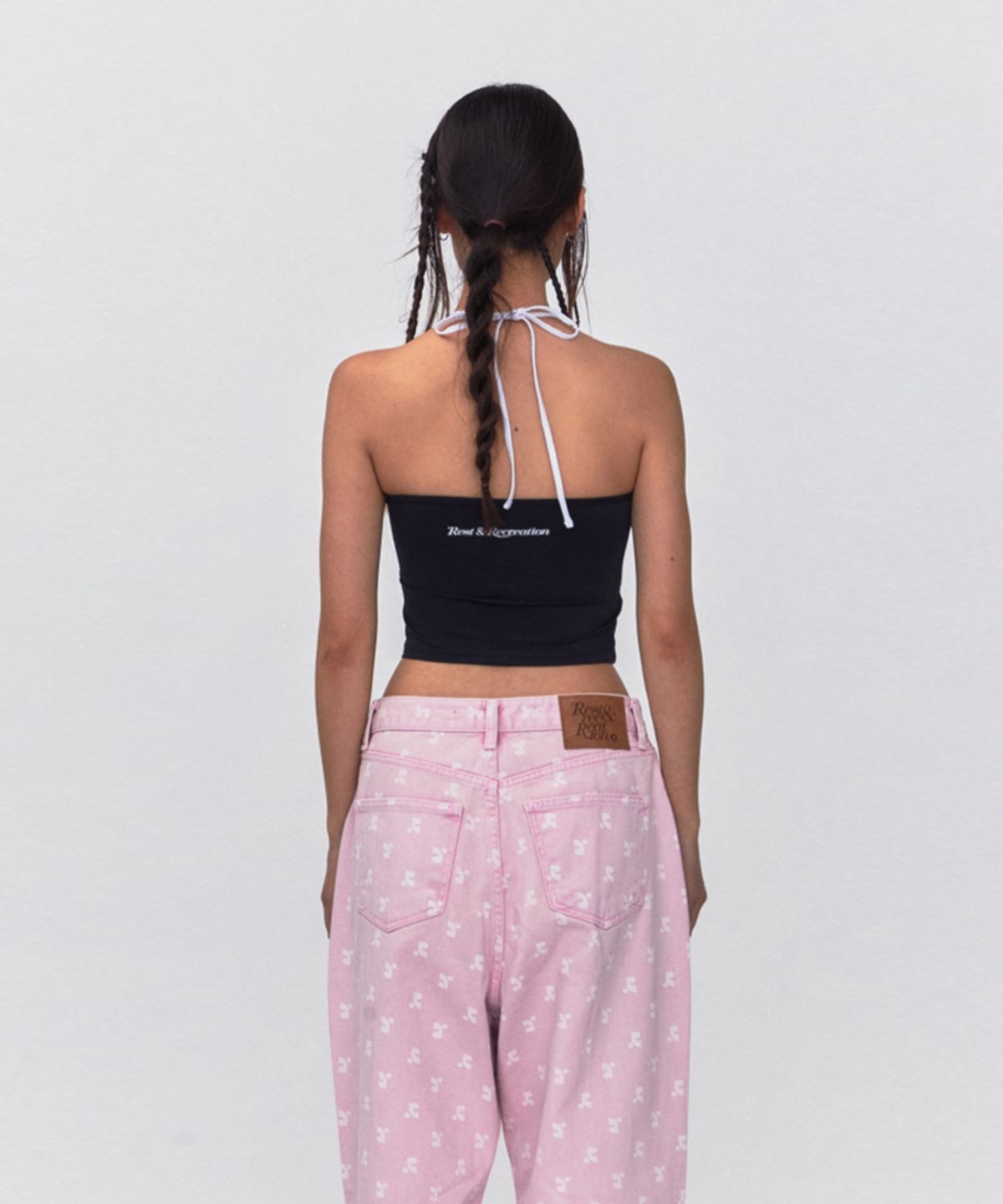 레스트앤레크레이션(REST&RECREATION) RR HALTER NECK CROP TOP_BLACK