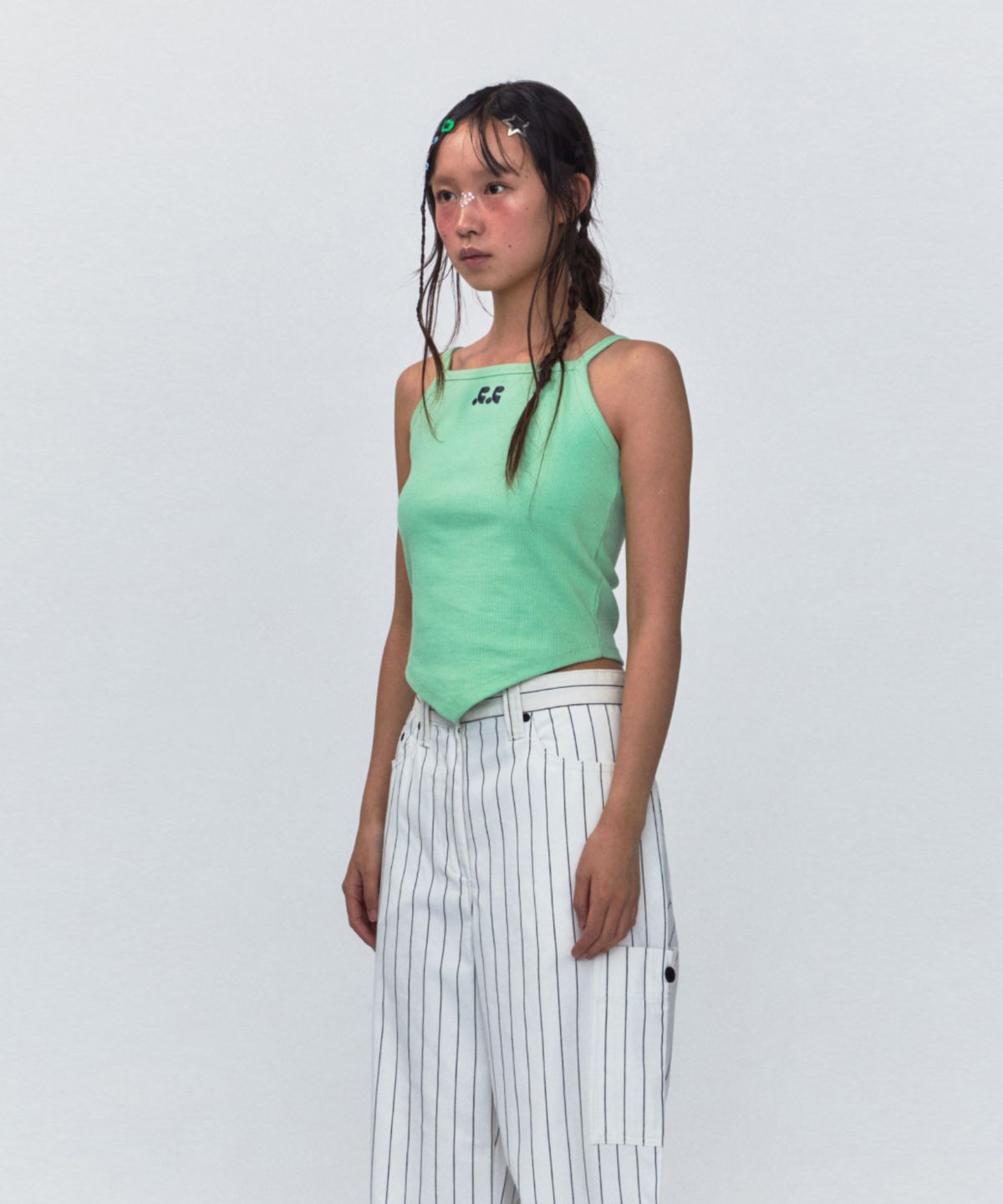 레스트앤레크레이션(REST&RECREATION) RR ARROW POINT SLEEVELESS TOP_YELLOW GREEN