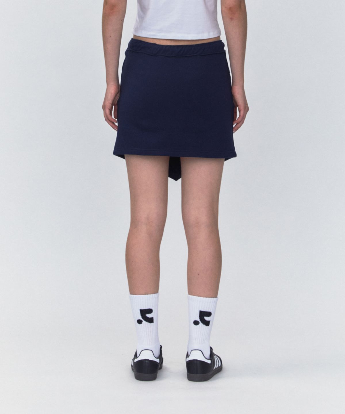 레스트앤레크레이션(REST&RECREATION) RR ARROW POINT SKIRT_NAVY