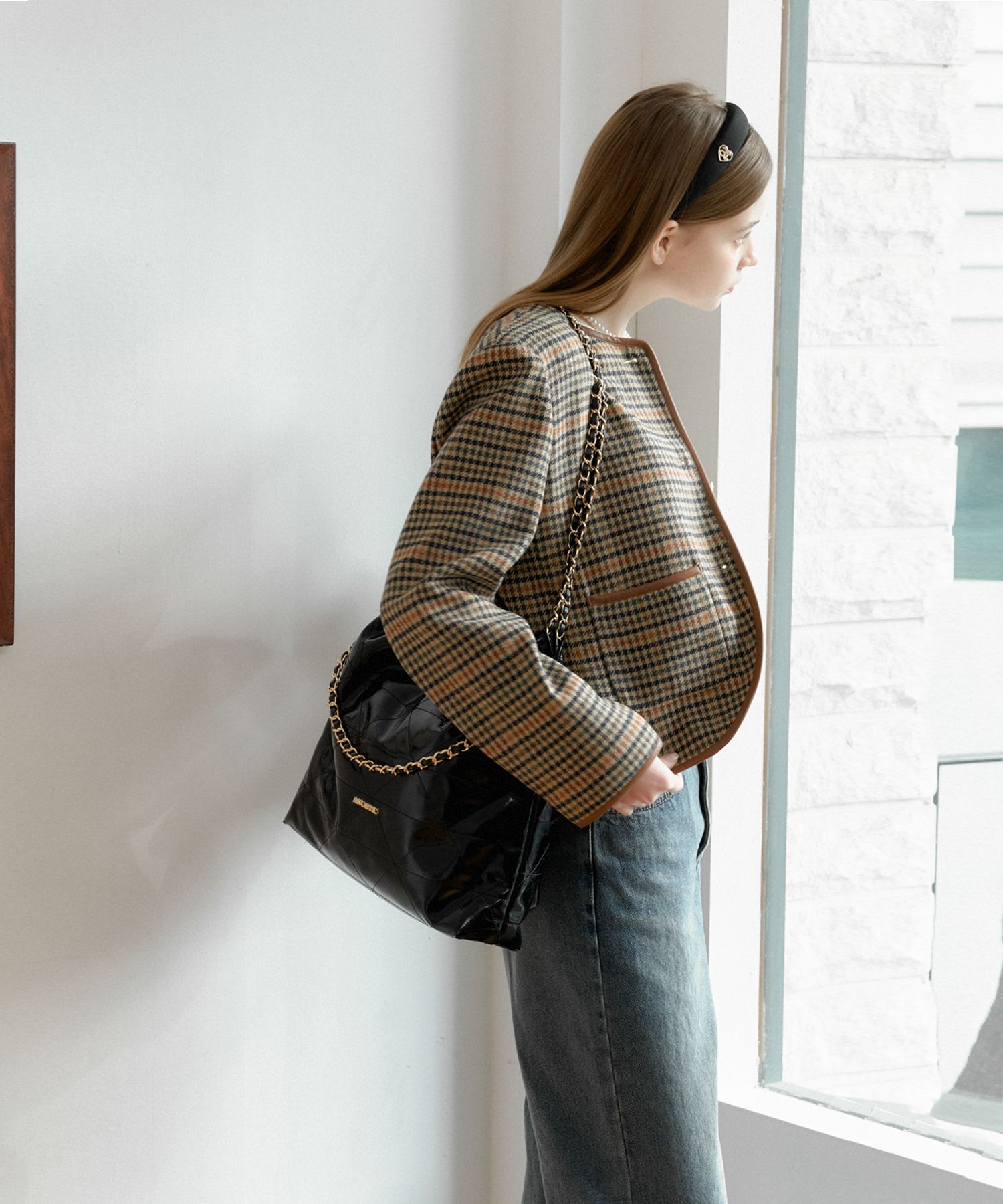 【ANOETIC】ANC DRAW CHAIN SHOULDER BAG_5COLOR MUSINSA | ANOETIC ANC DRAW CHAIN SHOULDER BAG_BLACK