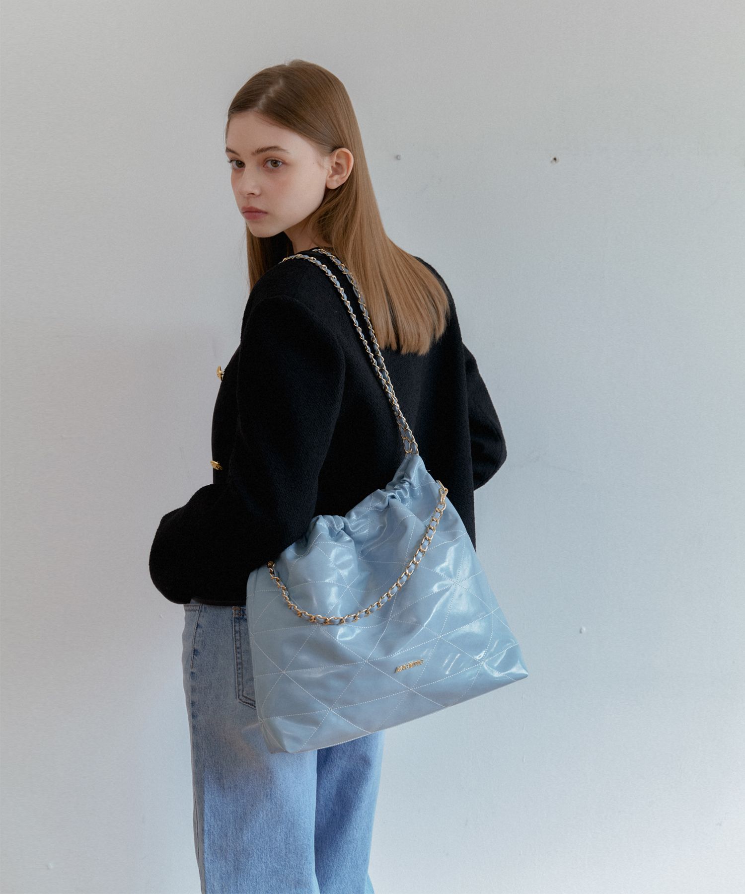 ANOETIC ■ ANC DRAW CHAIN SHOULDER BAG Designer fashion, Seoul-fully created | W Concept