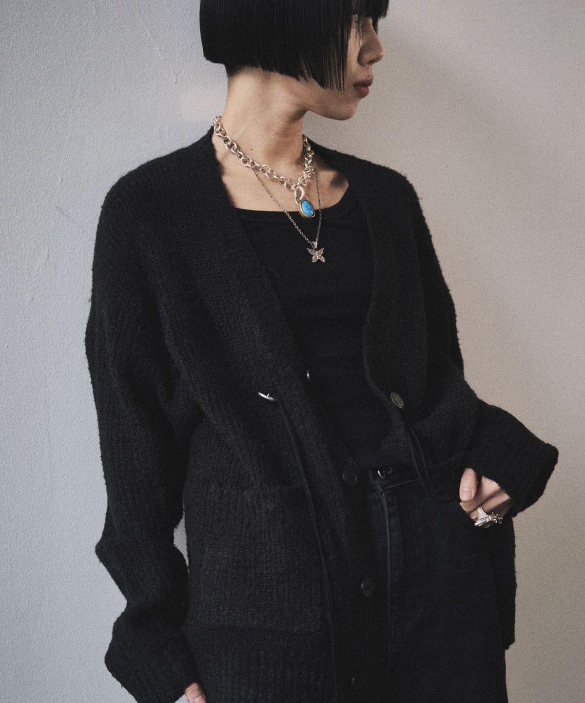 코드(CORD) 데이즈 콘초 스트랩 가디건_BK