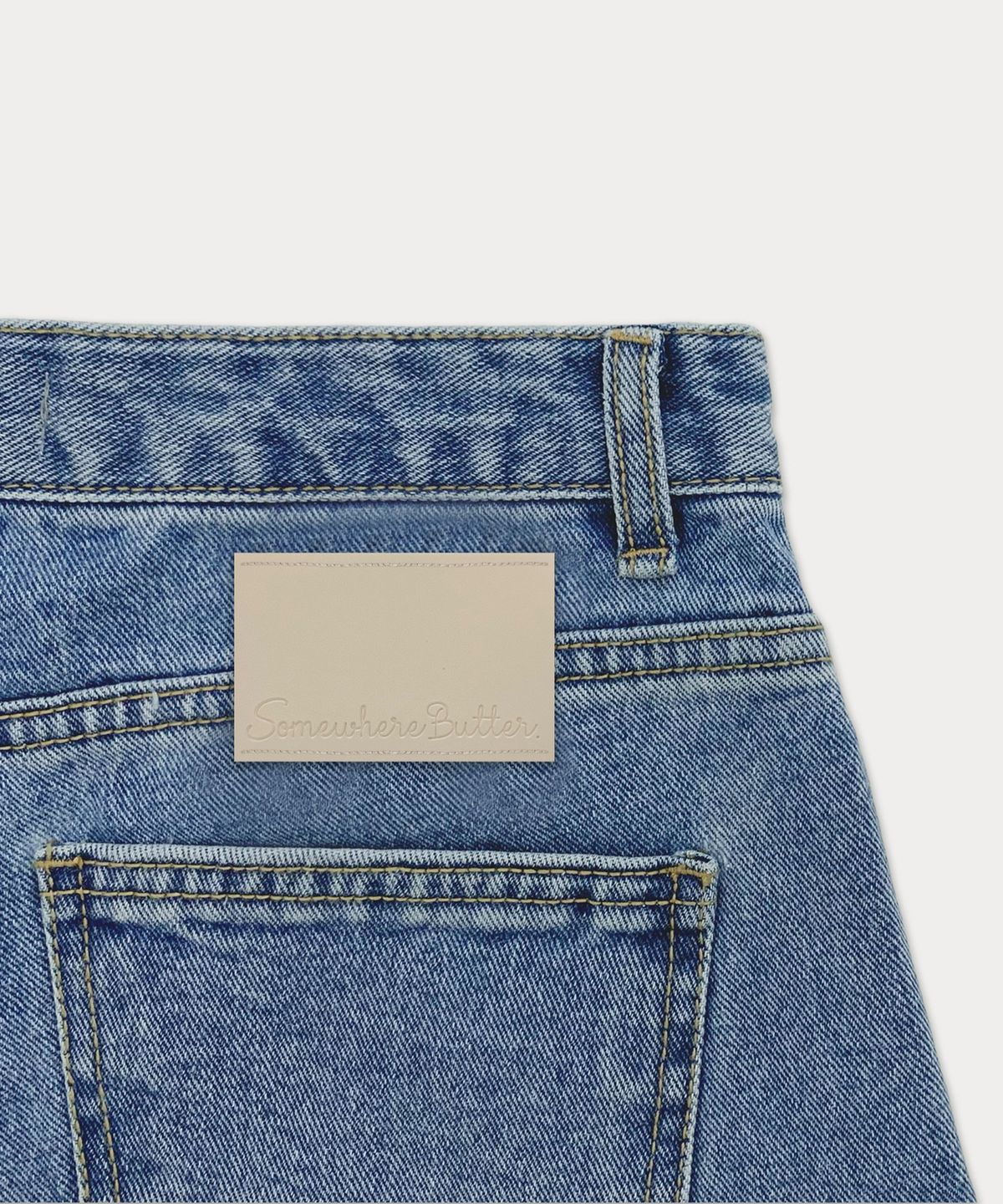 썸웨어버터(SOMEWHEREBUTTER) Cutting half denim pants - middle blue