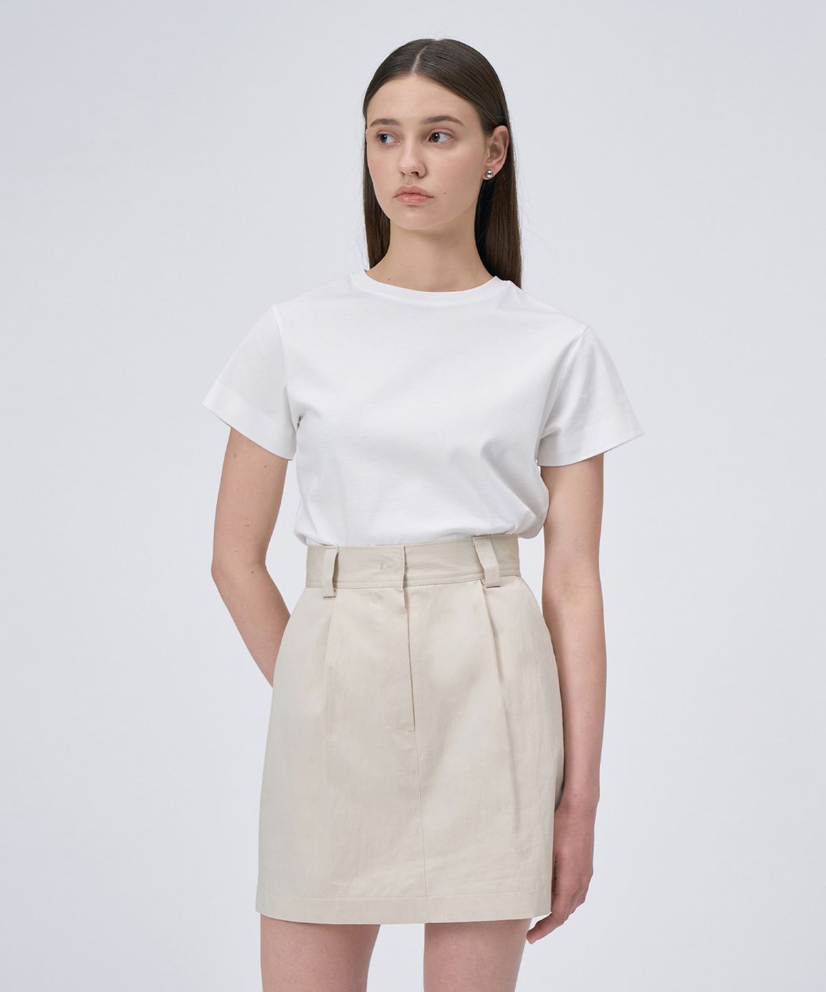 르네제이(RENEJ) Round Basic T-shirt