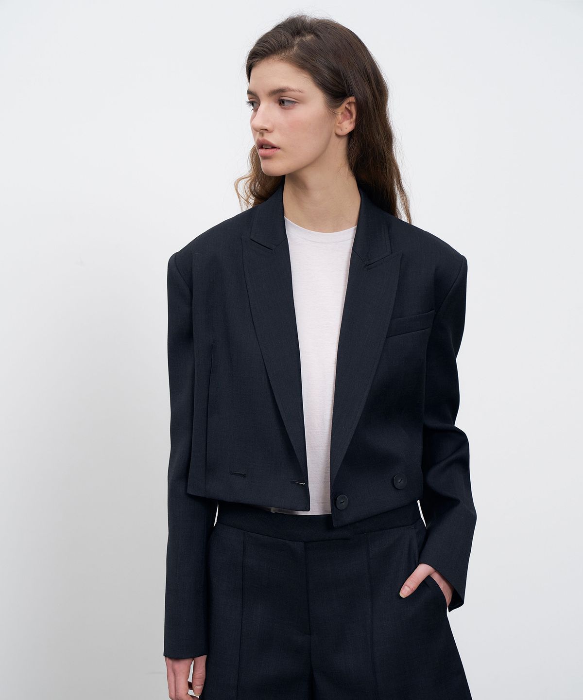 르네제이(RENEJ) Solid Crop Jacket