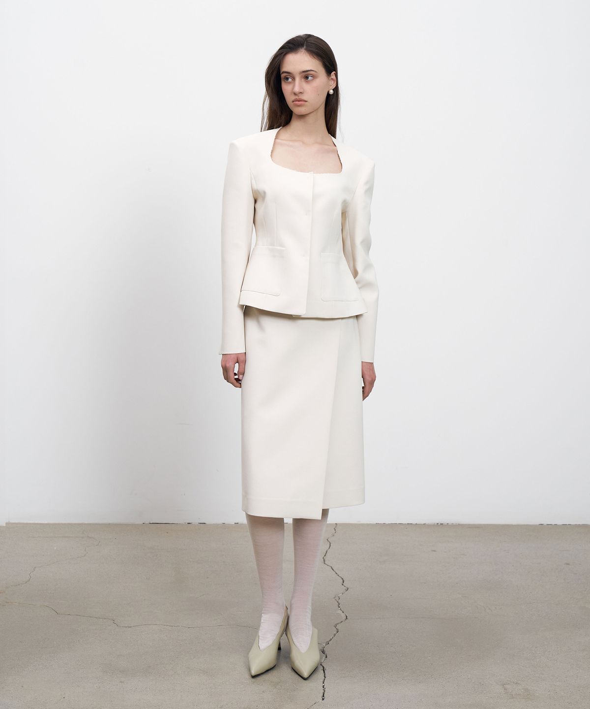 르네제이(RENEJ) Unbalanced Slit Wrap Skirt