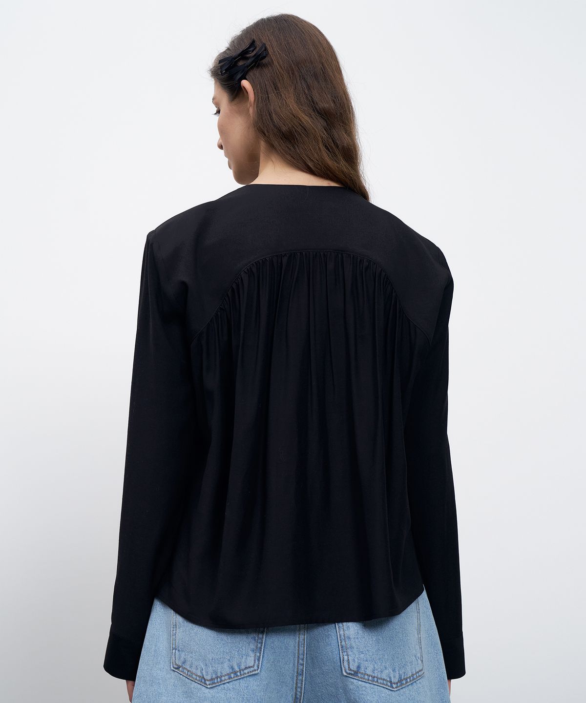 르네제이(RENEJ) Shirring Ribbon Blouse