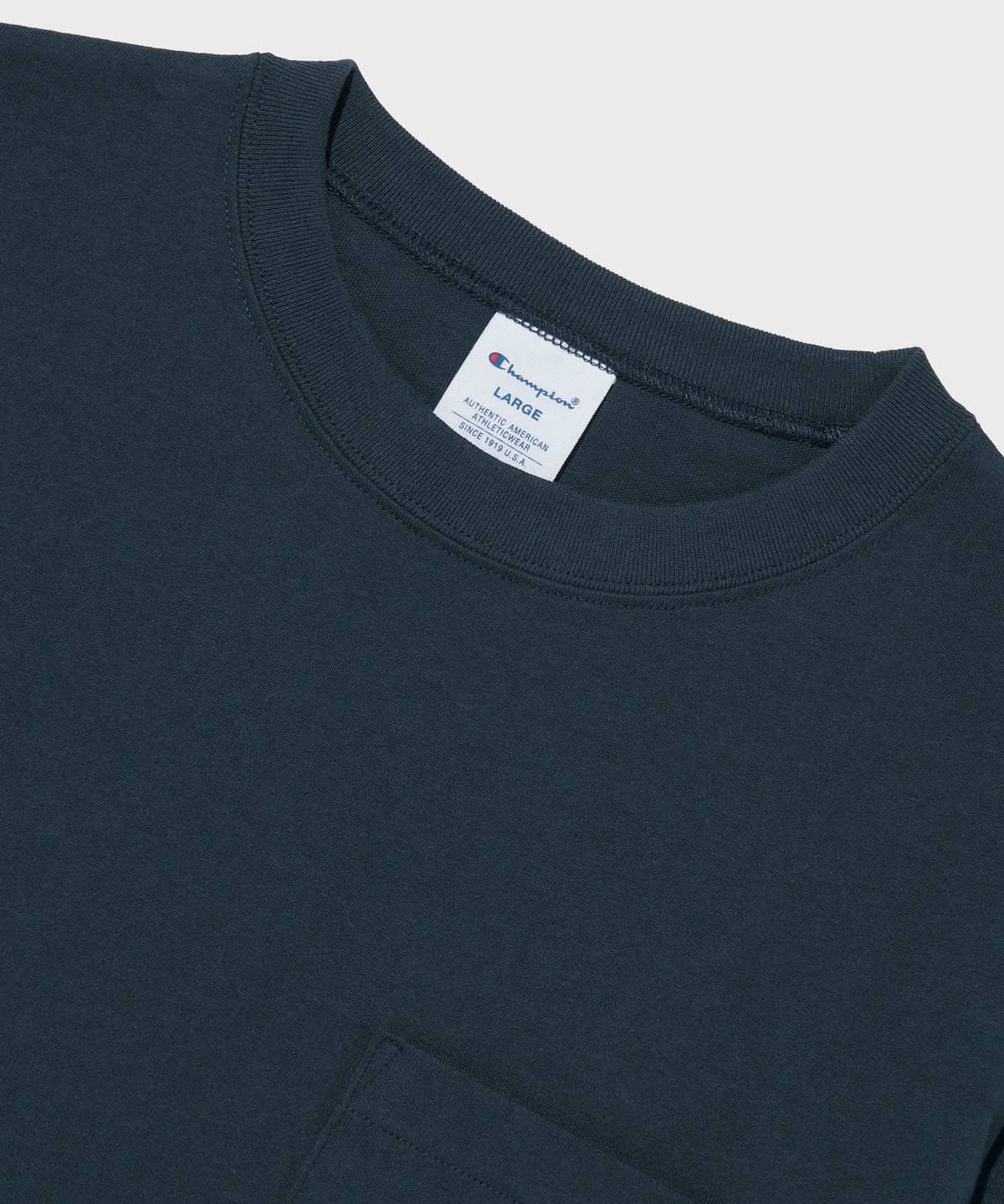 챔피온(CHAMPION) 베이직 포켓 반팔 티셔츠 Normal Navy