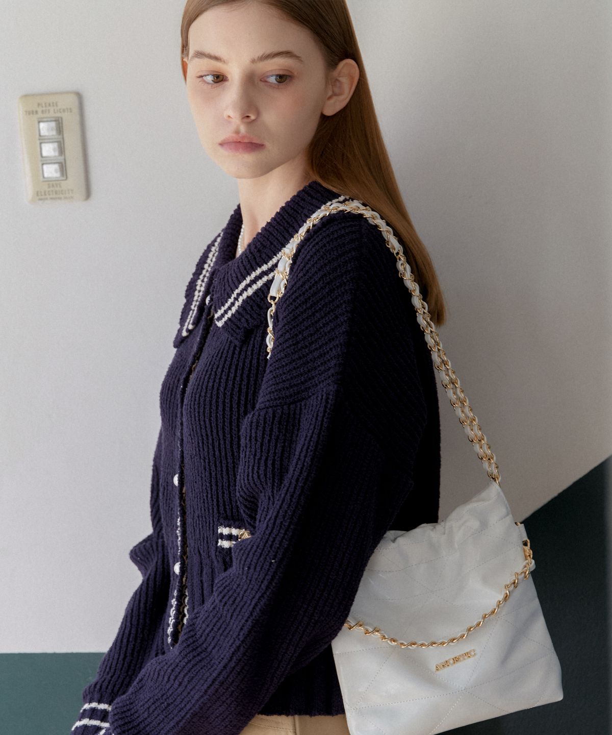아노에틱(ANOETIC) COMBI COLLAR KNIT CARDIGAN_NAVY