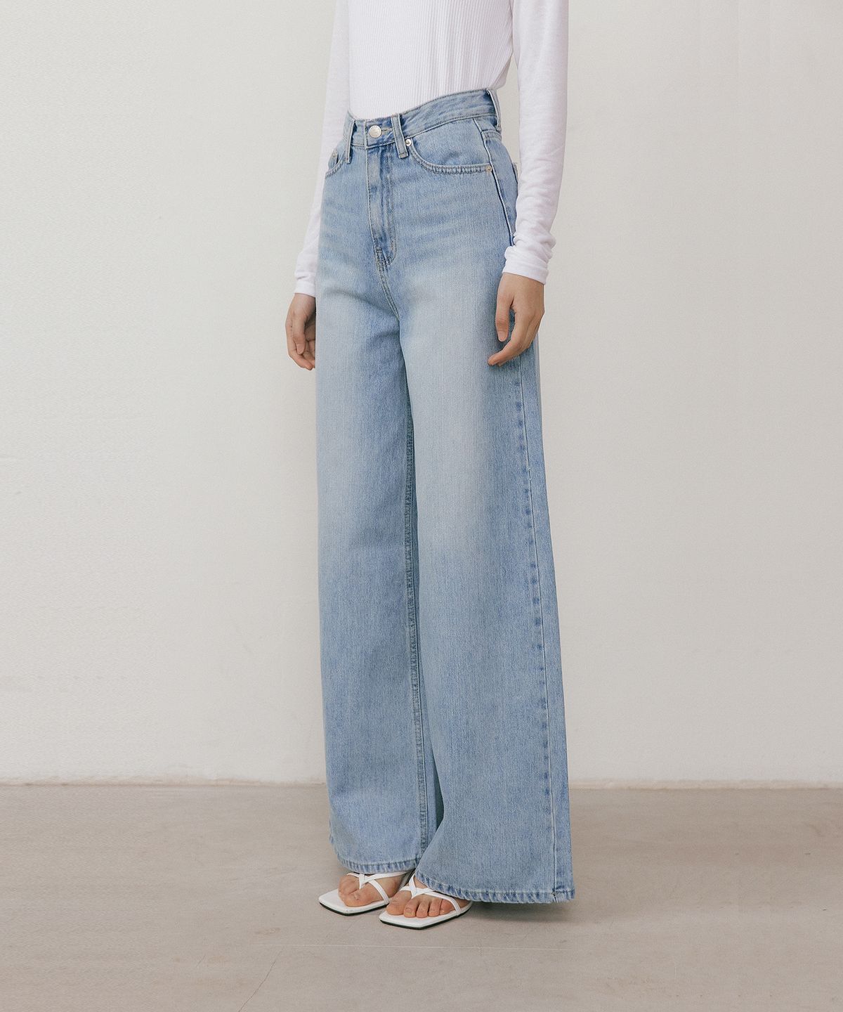 루시르주(LUCIR ZU) High Waist Wide Jeans (light blue)