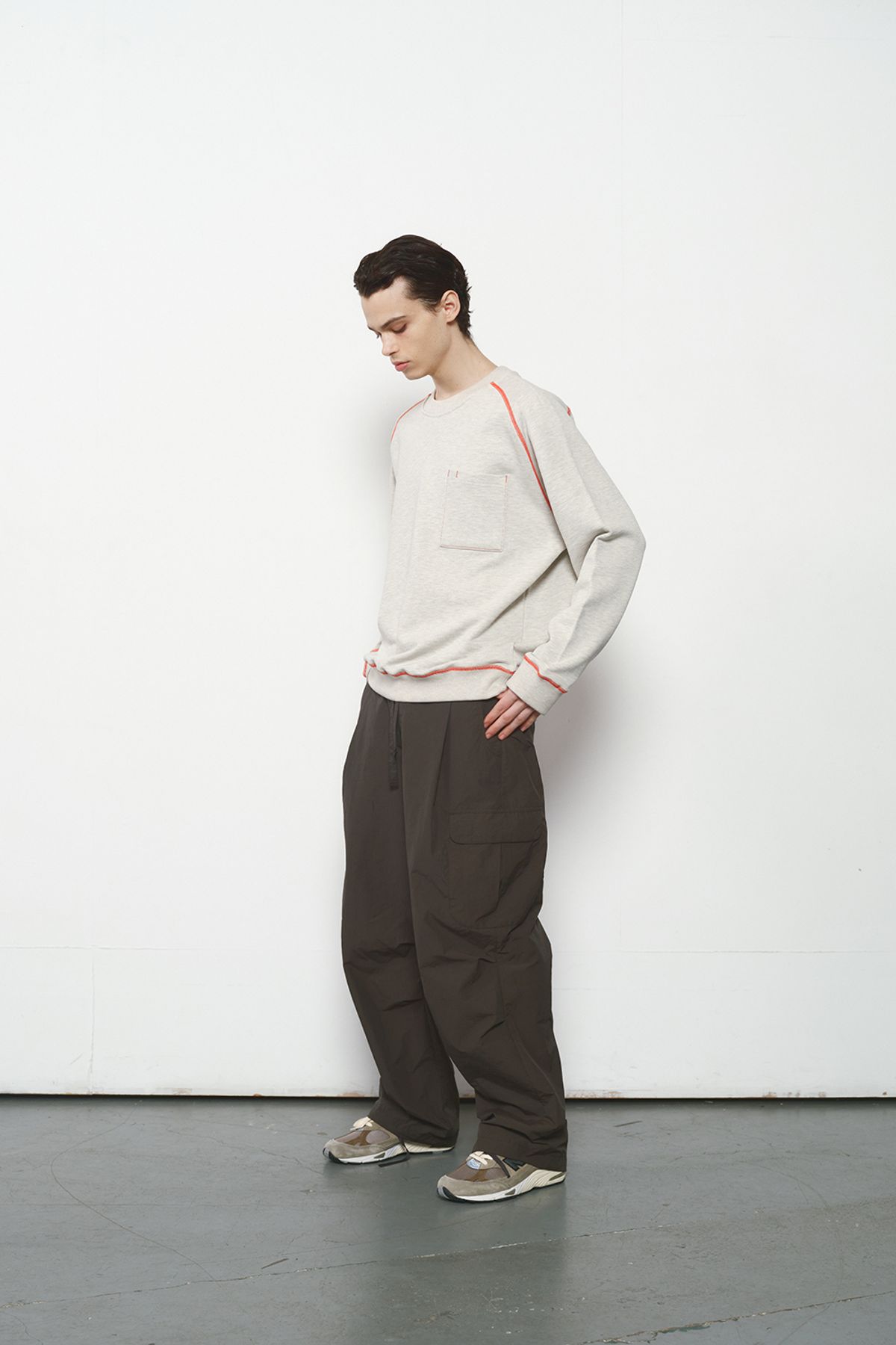 홀리선(HORLISUN) Sugarpine Raglan Sweatshirt Oatmeal Orange