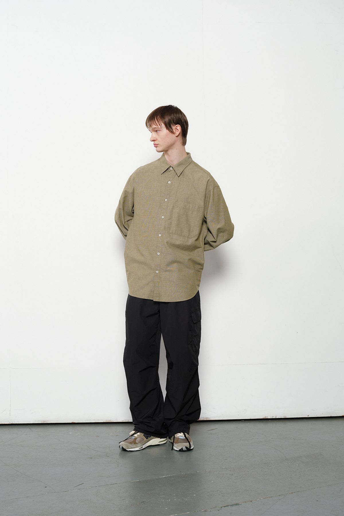 홀리선(HORLISUN) Jane Denim Shirt Olive