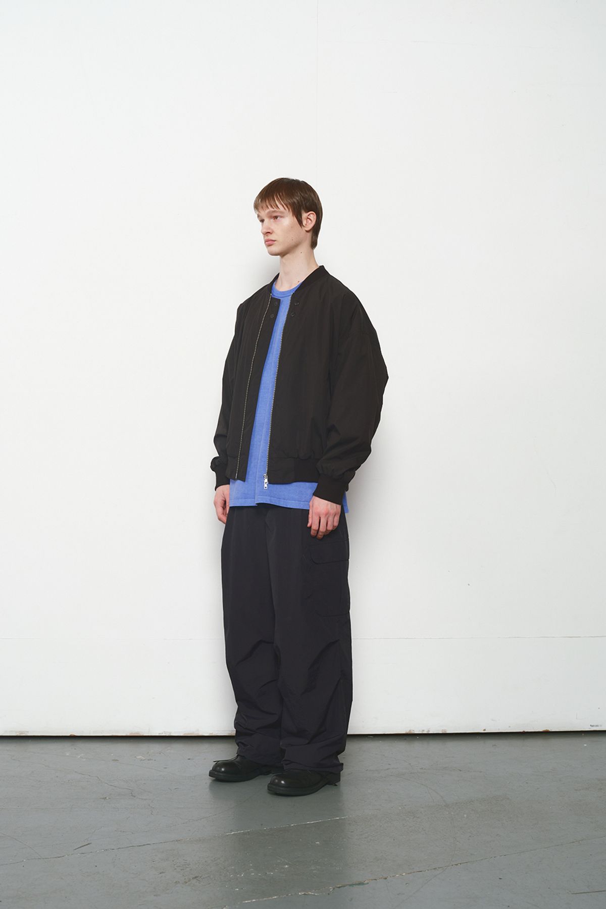 홀리선(HORLISUN) Rivera Crease Back Bomber Jacket Black