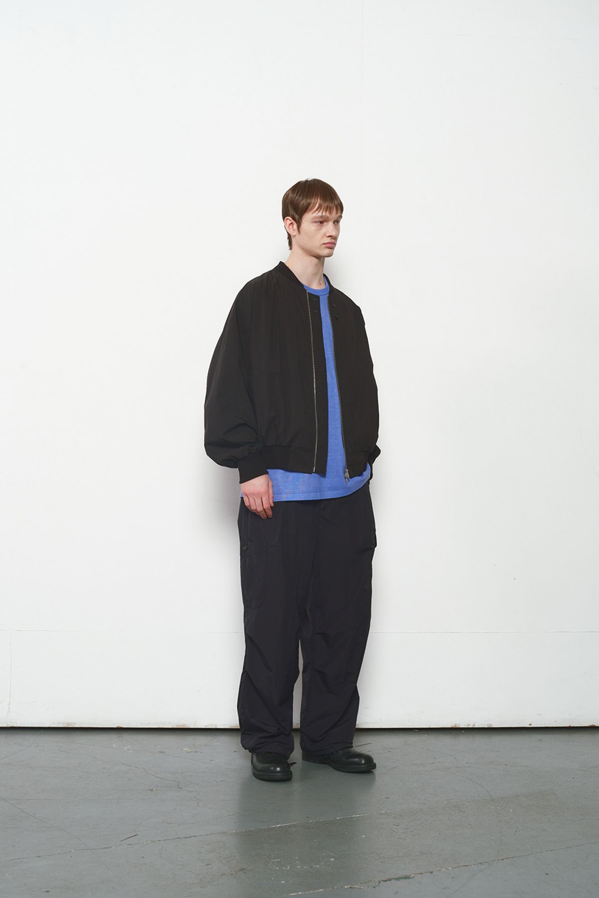 홀리선(HORLISUN) Rivera Crease Back Bomber Jacket Black
