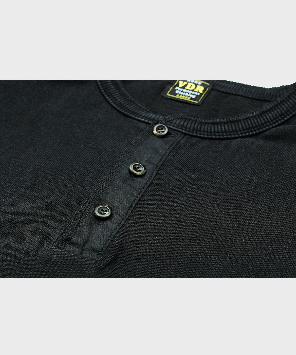 비디알(VDR) AGING DENIM HENLYNECK LONG SLEEVE [Vintage Black]