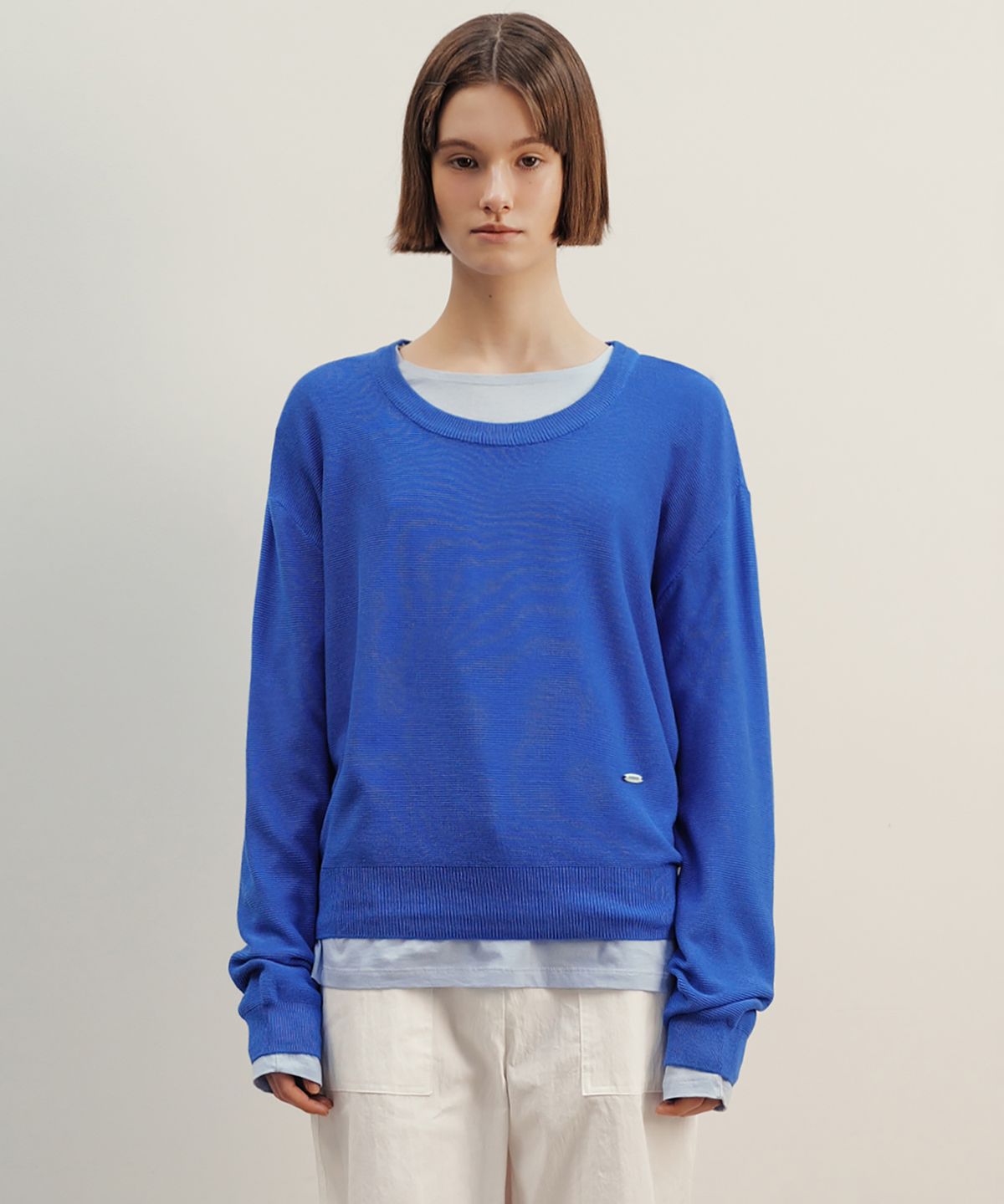 앤니즈(ANDNEEDS) Scoop u-neck knit (blue)