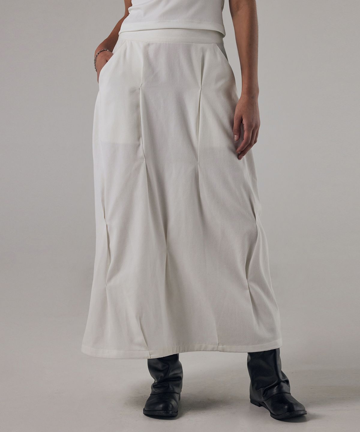 트리밍버드(TREEMINGBIRD) Bar-tack Pleated 2-way Fit Skirt [ White ]