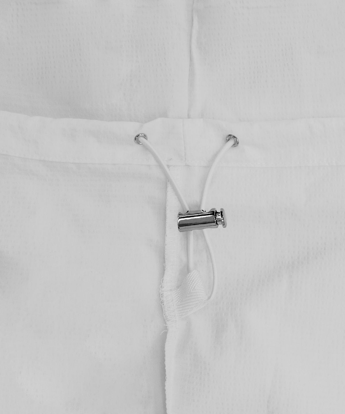 트리밍버드(TREEMINGBIRD) Round Rivet Nylon Set-up Pants [ White ]