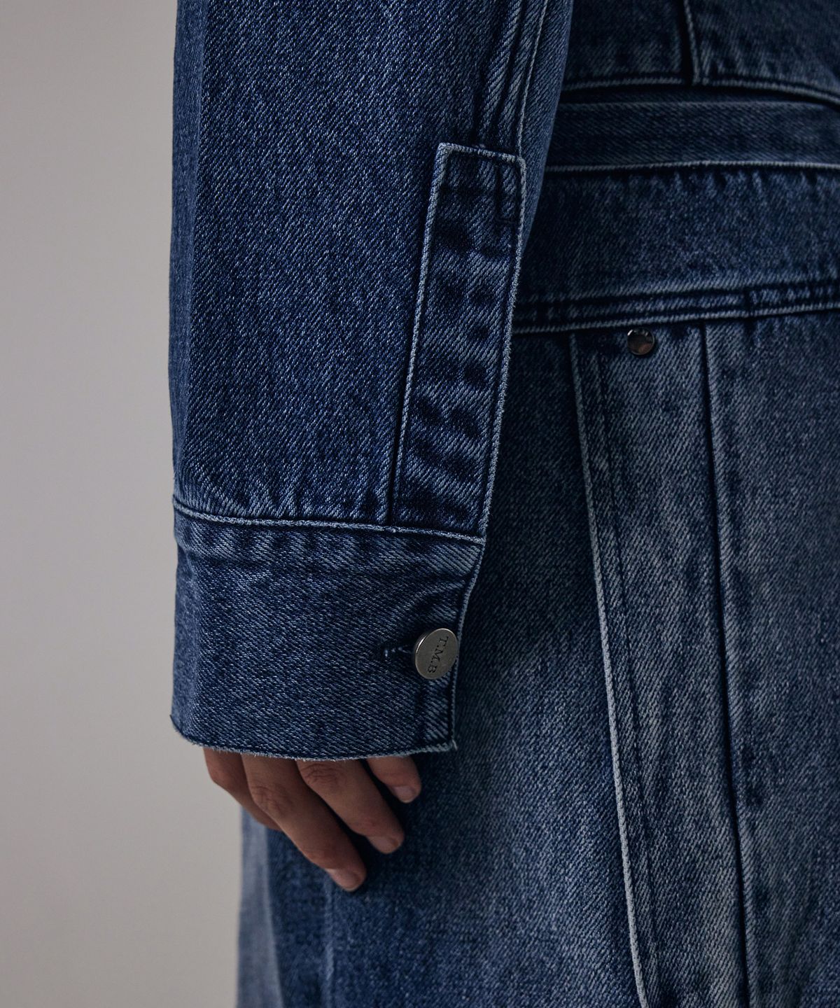 트리밍버드(TREEMINGBIRD) Twisted Non-collar Denim Set-up Jacket [ Blue ]