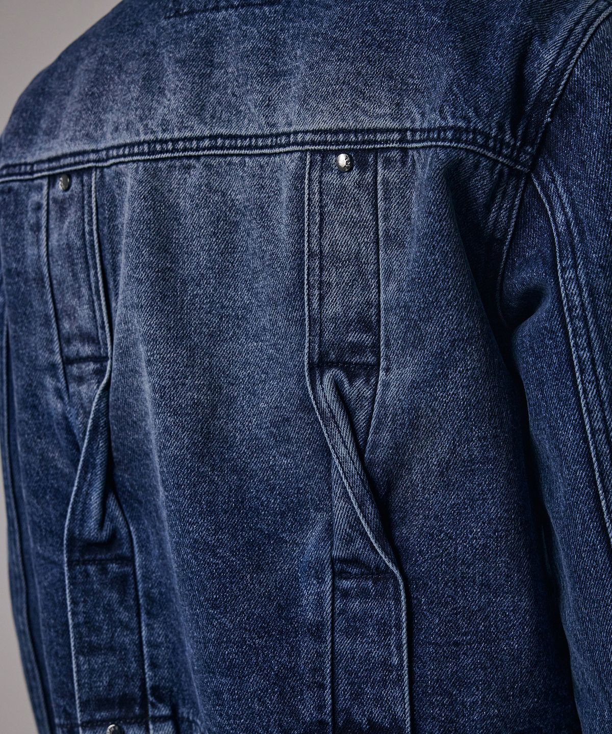 트리밍버드(TREEMINGBIRD) Twisted Non-collar Denim Set-up Jacket [ Blue ]