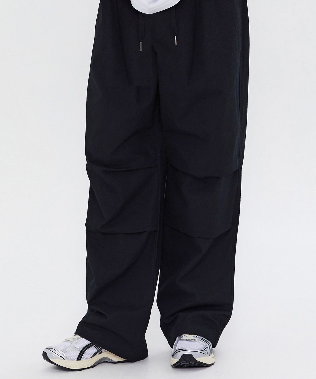 쿨트(KULTE) COTTON WIDE PARACHUTE PANTS BLACK