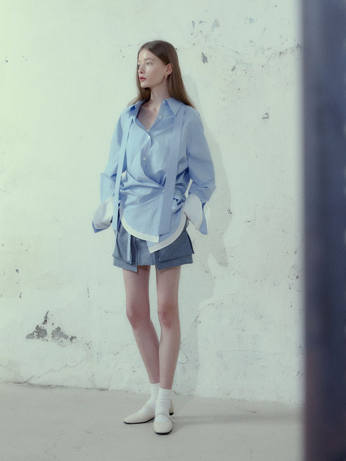 뮤제(MUSEE) MARIA Double Layered Cuffs Shirts - Blue