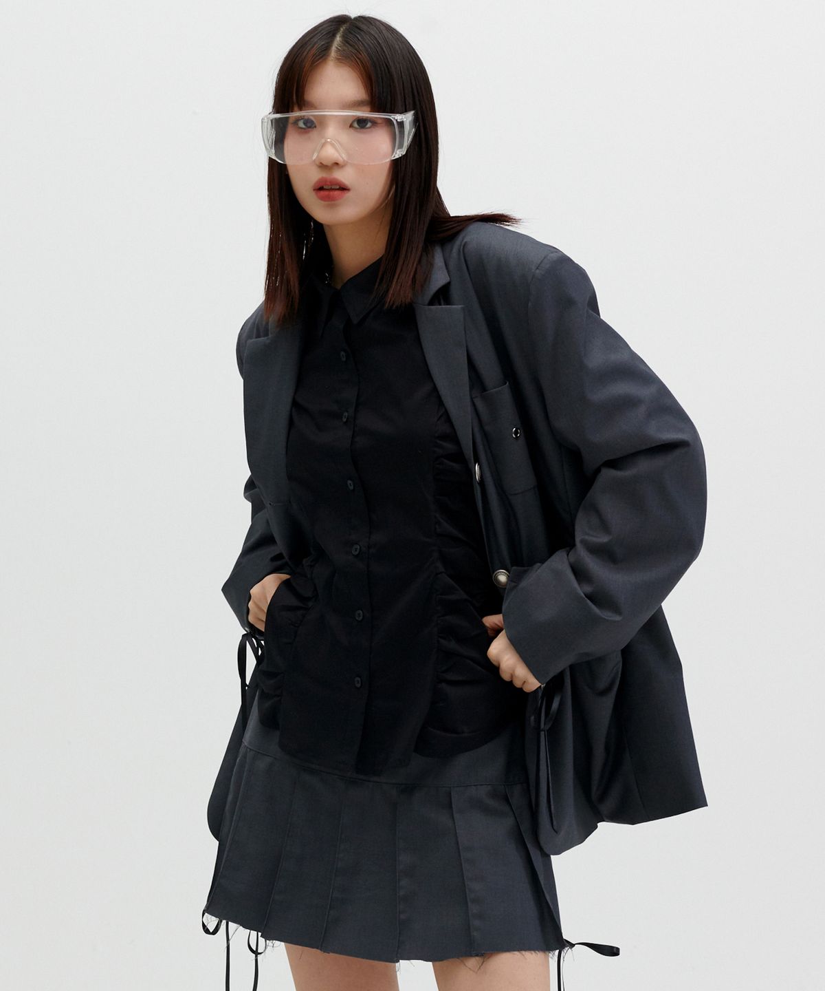 러닝하이(RUNNINGHIGH) 아일렛 포인트 블레이져 [그레이]