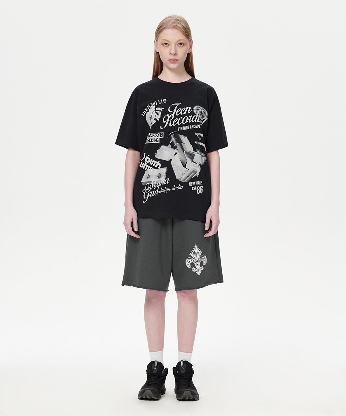 마하그리드(MAHAGRID) FLEUR BONES SHORT CHARCOAL(MG2EMMPA03A)