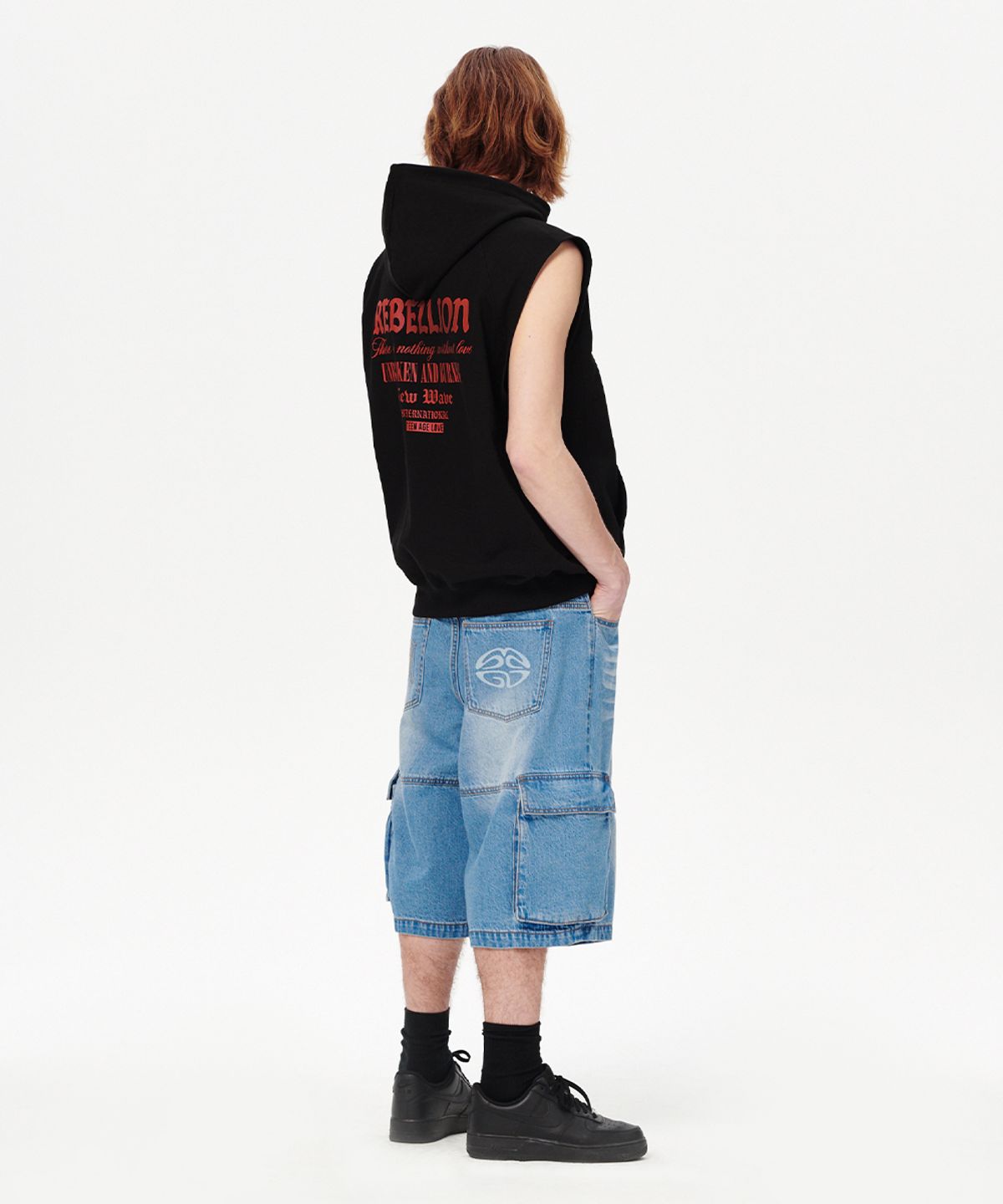 마하그리드(MAHAGRID) BERMUDA CARGO DENIM SHORT LIGHT BLUE(MG2EMMD161A)