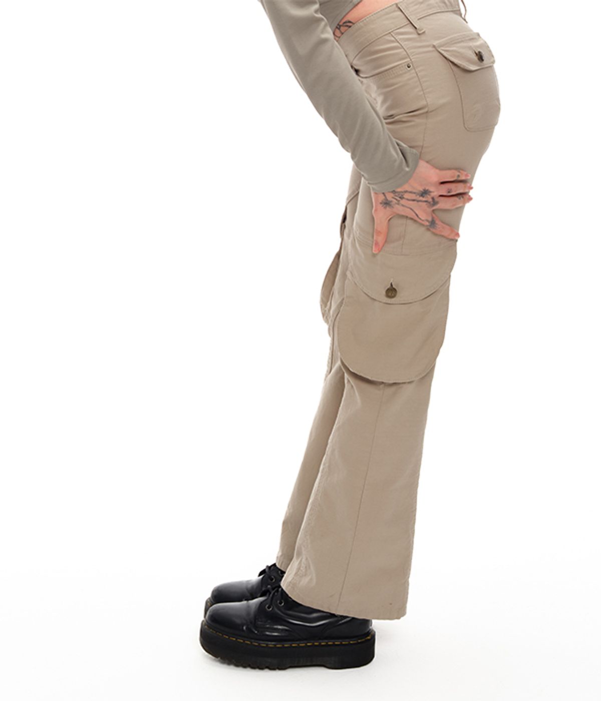 유쓰배쓰(YOUTHBATH) CUTTING CARGO PANTS_BEIGE
