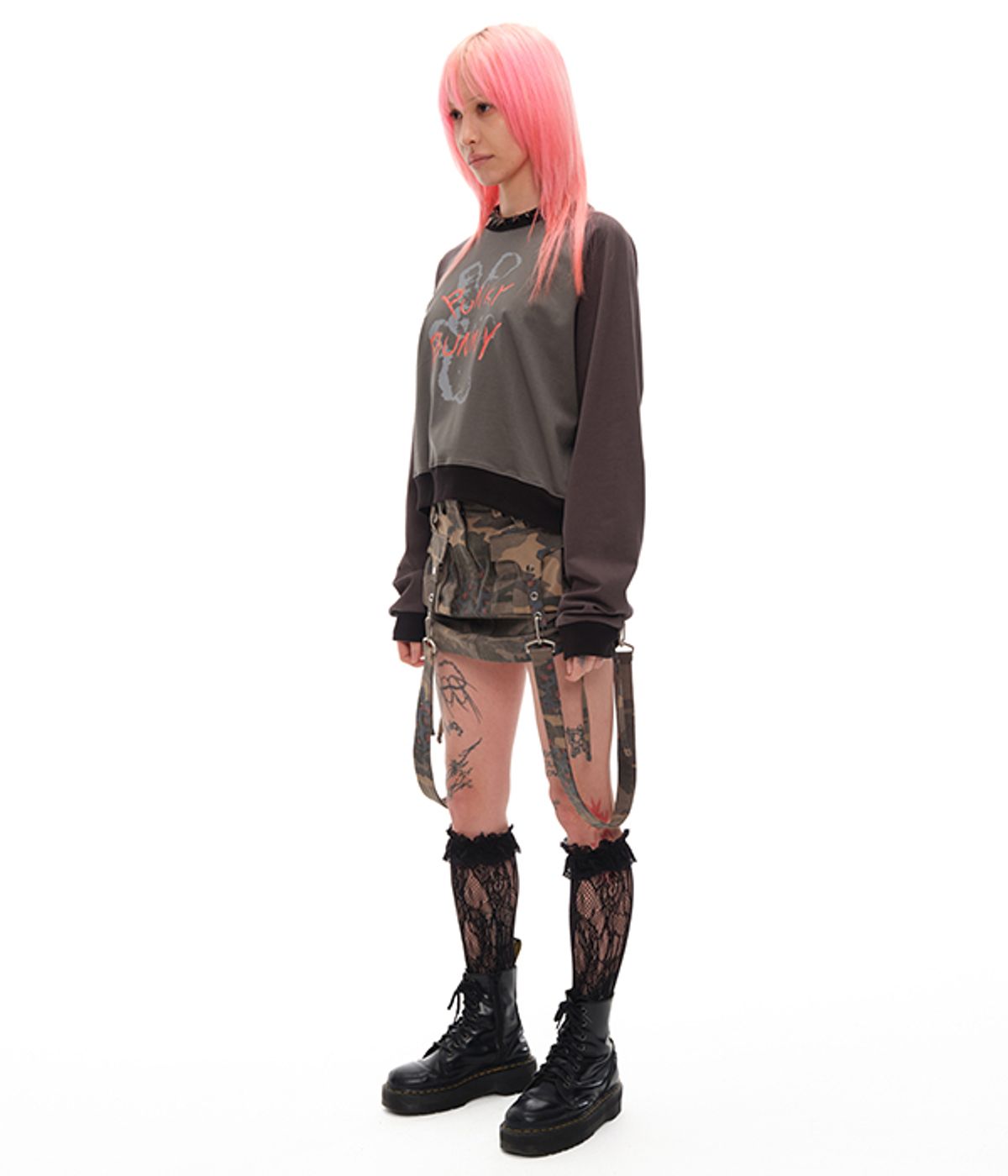 유쓰배쓰(YOUTHBATH) PUNKY BUNNY SWEATSHIRT_CHARCOAL