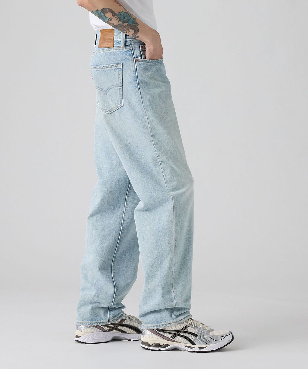 리바이스(LEVI'S) 568™ 루즈 스트레이트 진 29037-0062