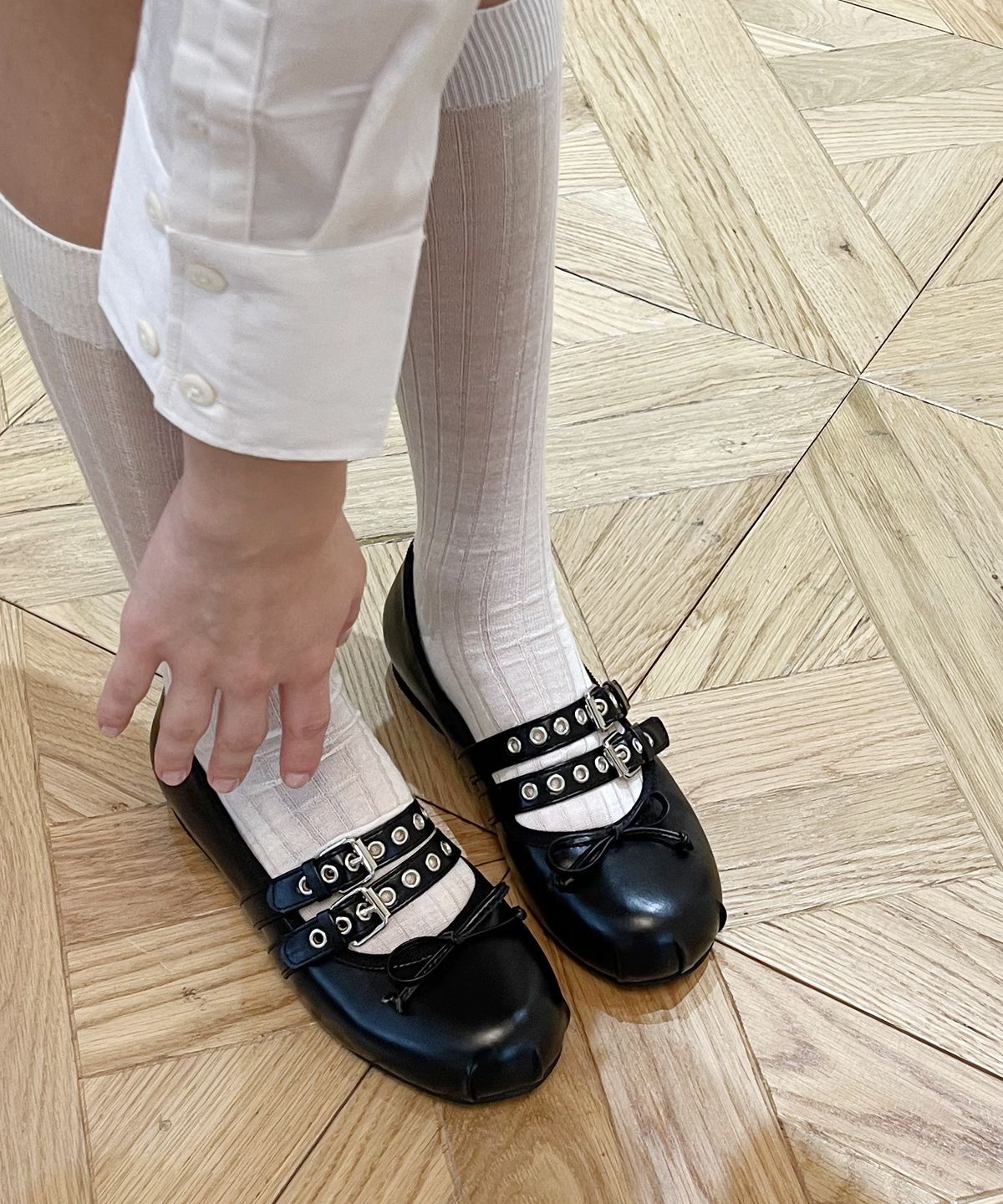 아비스파(AVISPA) Diony 디오니 메리제인 리본 플랫슈즈_F004_2colors_1cm