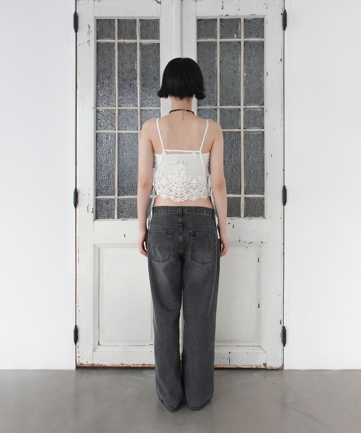 루바티(RUBATI) 시퀸 레이스 뷔스티에_화이트