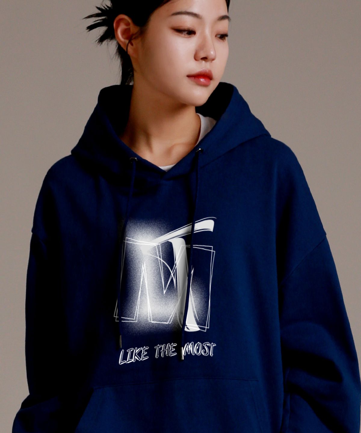 라이크더모스트(LIKE THE MOST) LTM 스머지 오버핏 후디 [블루]