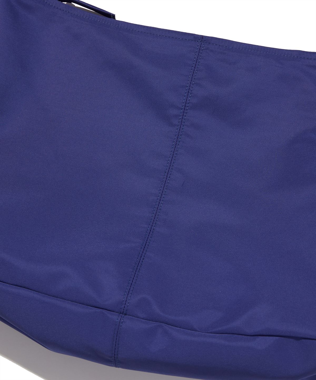 스웨이드(SUADE) HALFMOON CROSS BAG [PURPLE]
