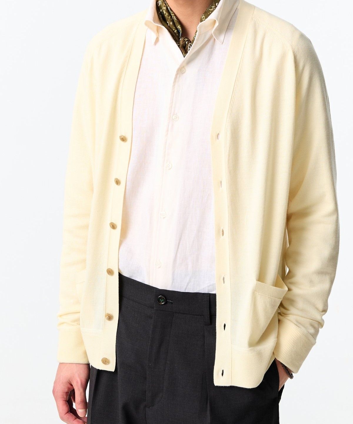 맨온더분(MAN ON THE BOON) [LORO PIANA FABRIC] 니티드 울 래글런 가디건_크림 4714113006