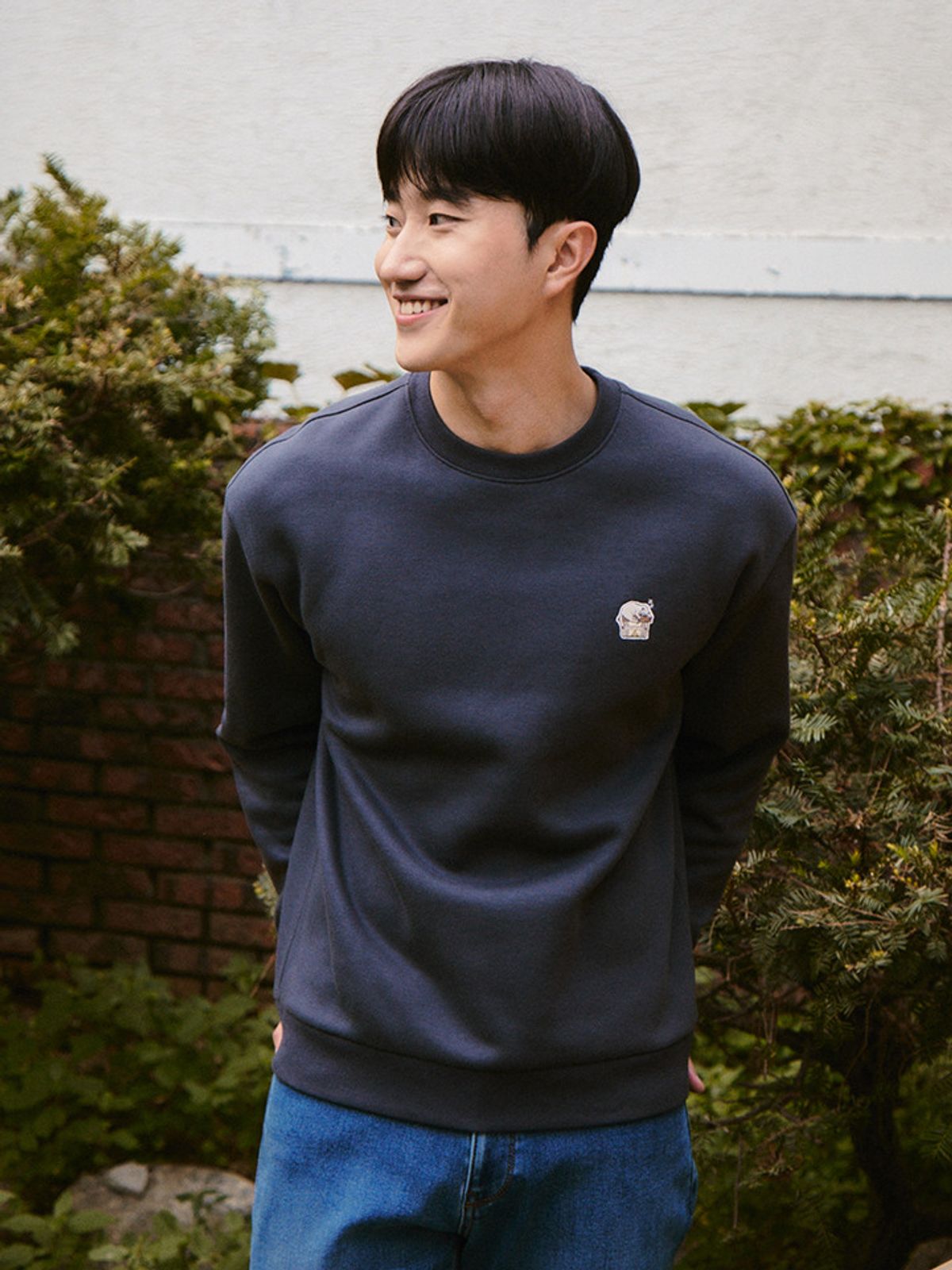 폴햄(POLHAM) 공용) 코숏 플리스 그래픽맨투맨_PHD4TR3010CH