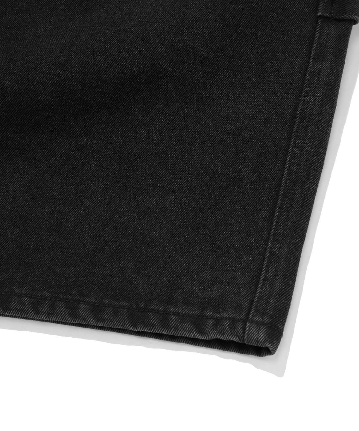 스웨이드(SUADE) CARPENTER DENIM SHORTS [BLACK]