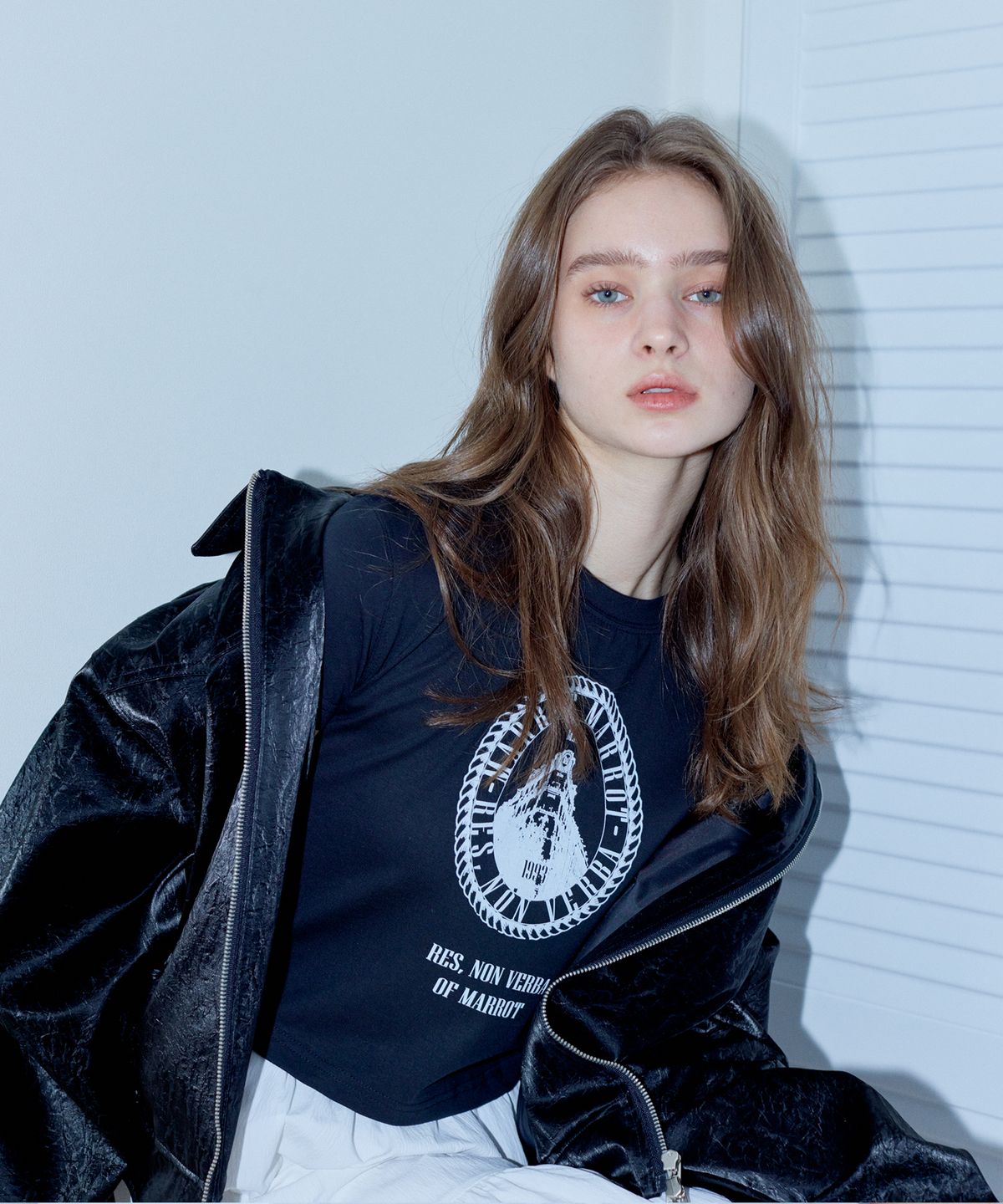 마롯(MARROT) FRENCH CROP T-SHIRT_BLACK