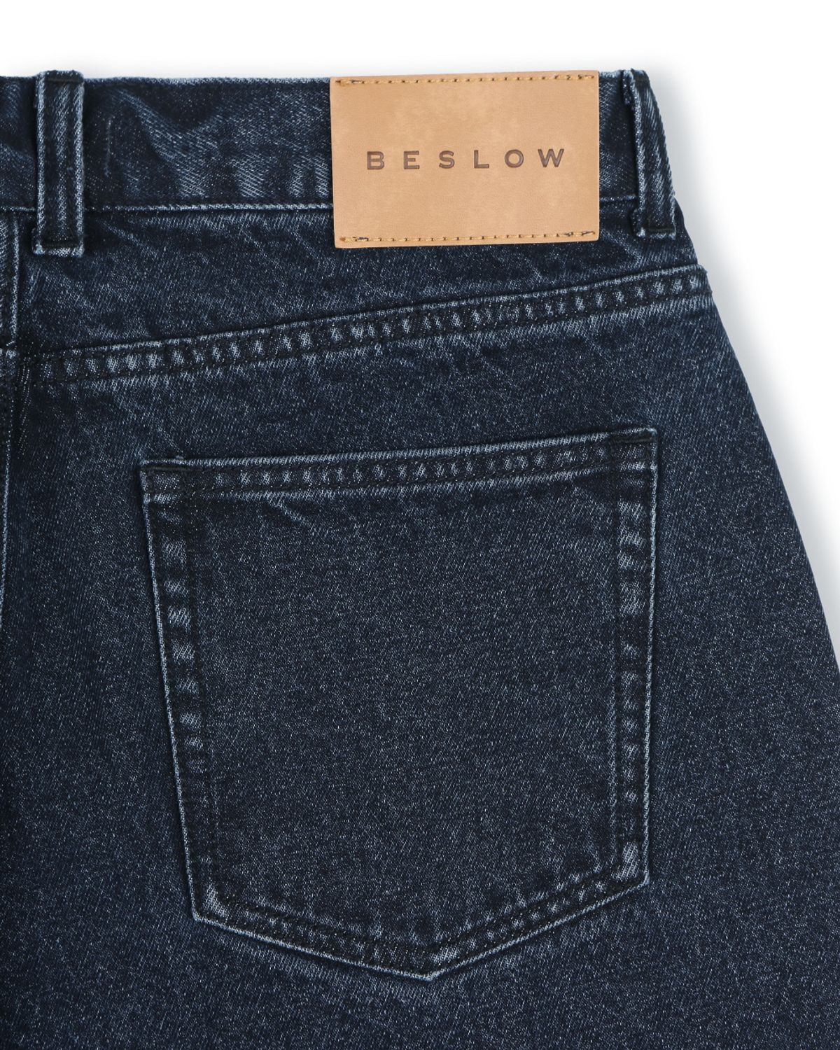 비슬로우(BESLOW) CONE MILL DEEP ONE TUCK JEAN BLUE BLACK