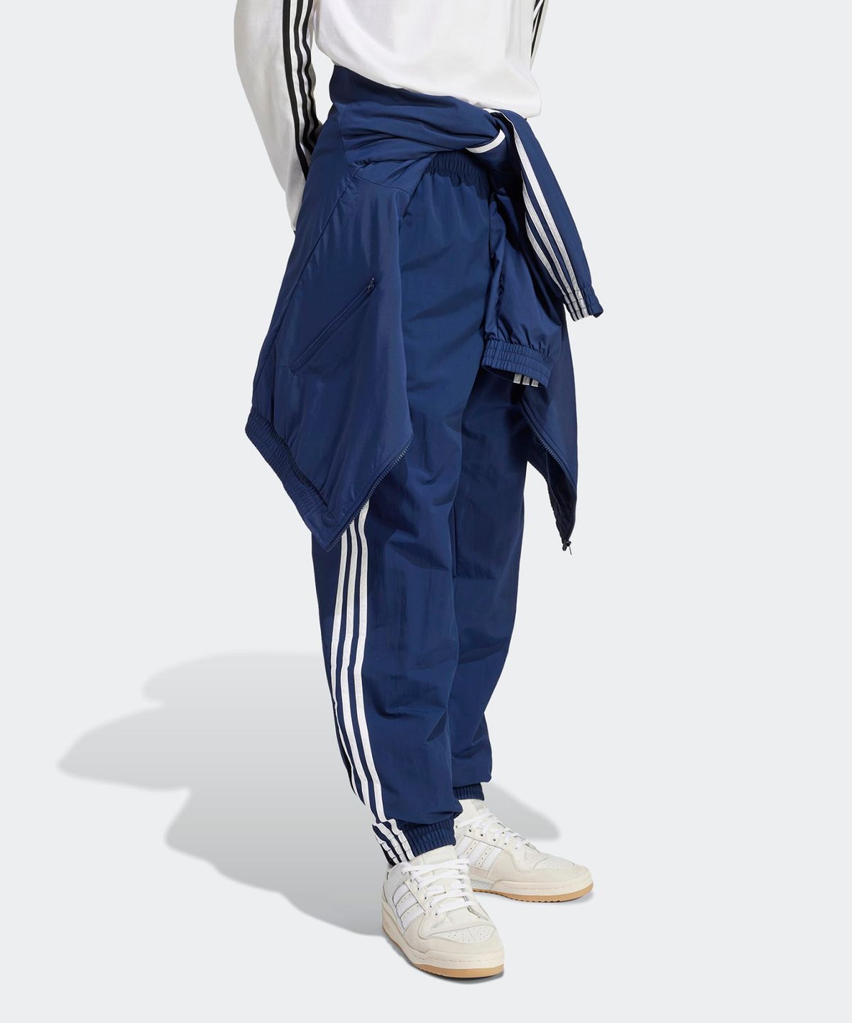 아디다스(ADIDAS) 우븐 파이어버드 트랙 팬츠 - 인디고 / IT2500